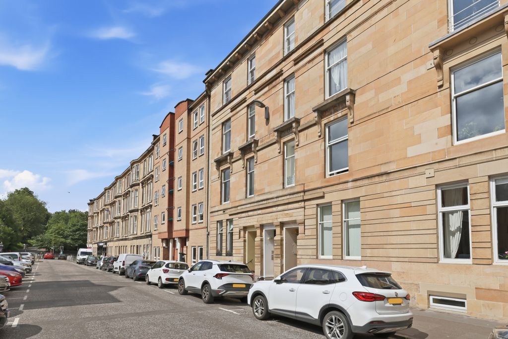 Property photo 1 of 36