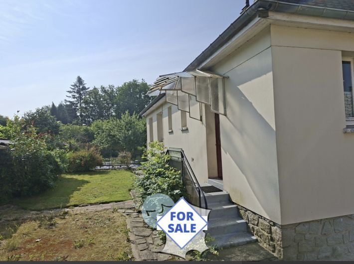 Property photo 3 of 12