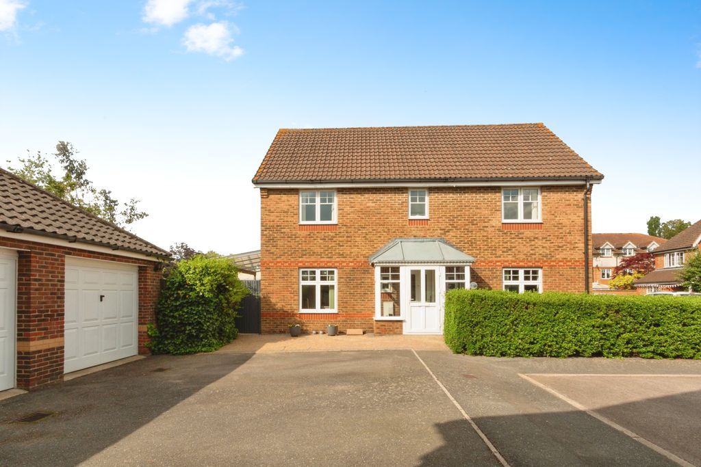 Property photo 2 of 15