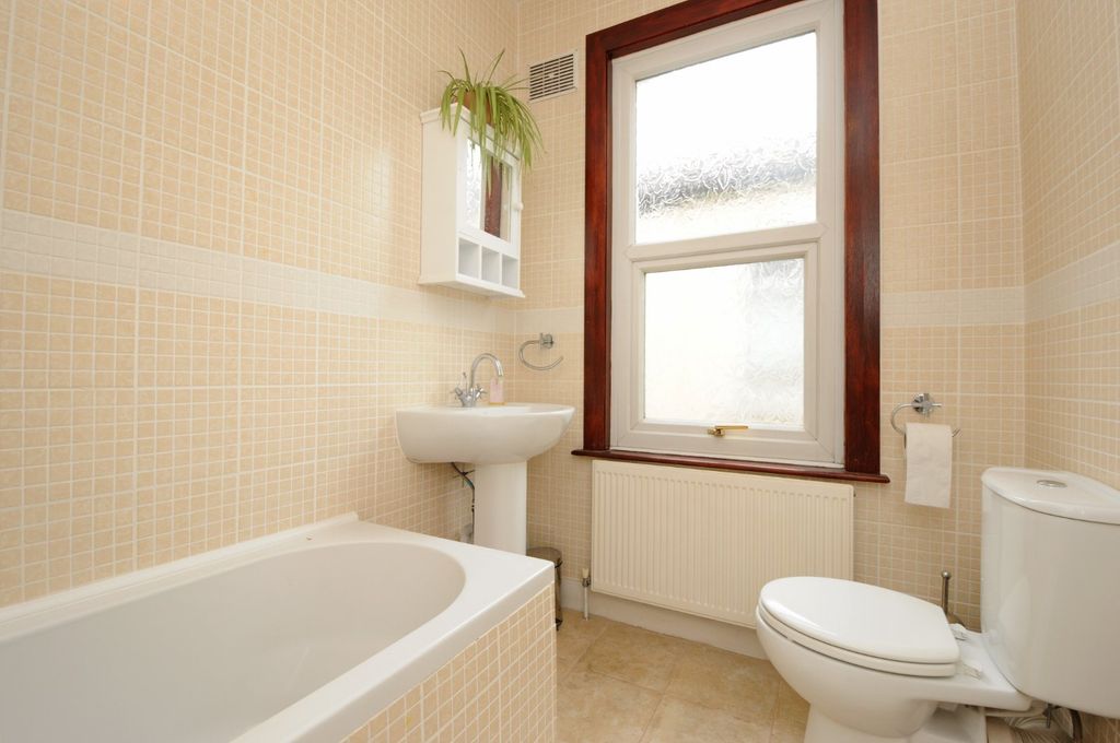 Property photo 3 of 6 Picture No. 03