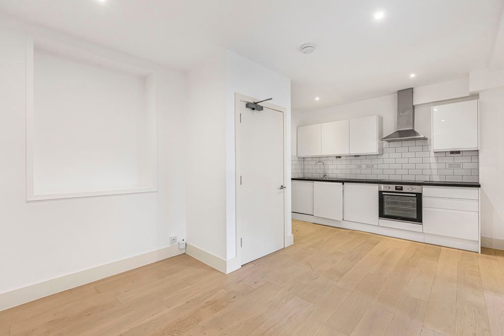 Property photo 1 of 17 14_48133.Jpg