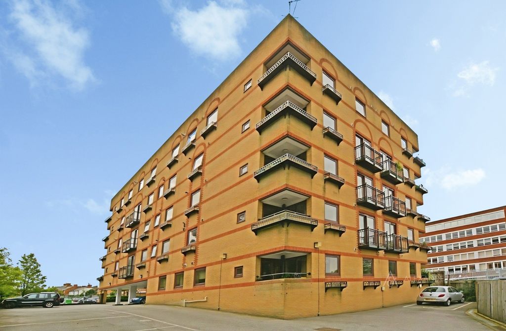 Property photo 1 of 12 Pbox-Img.Jpg