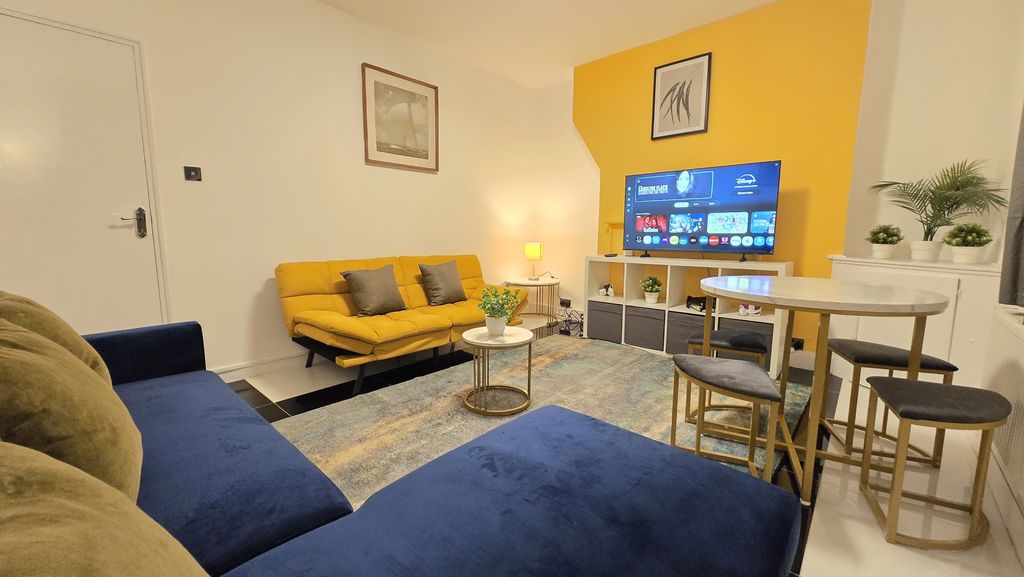 Property photo 1 of 48