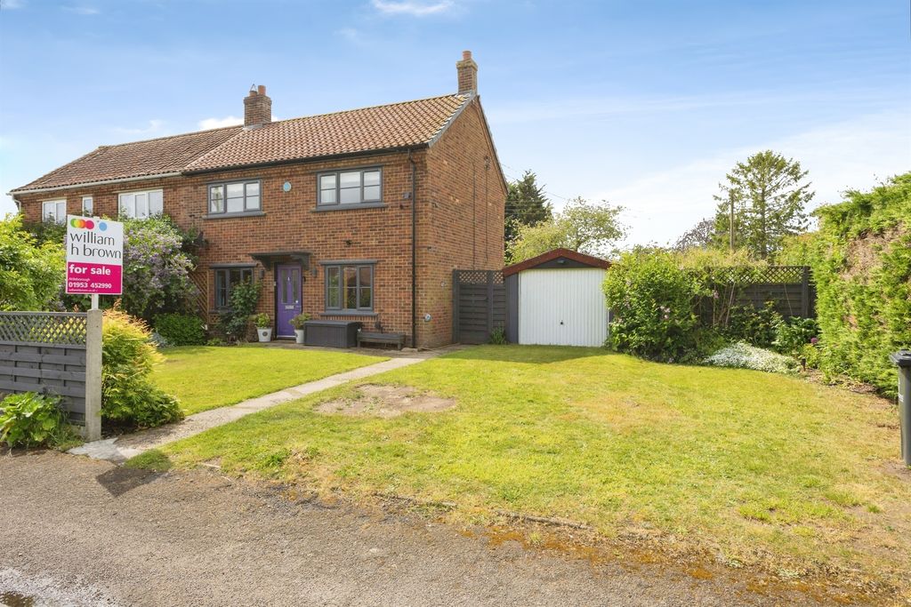 Property photo 1 of 28
