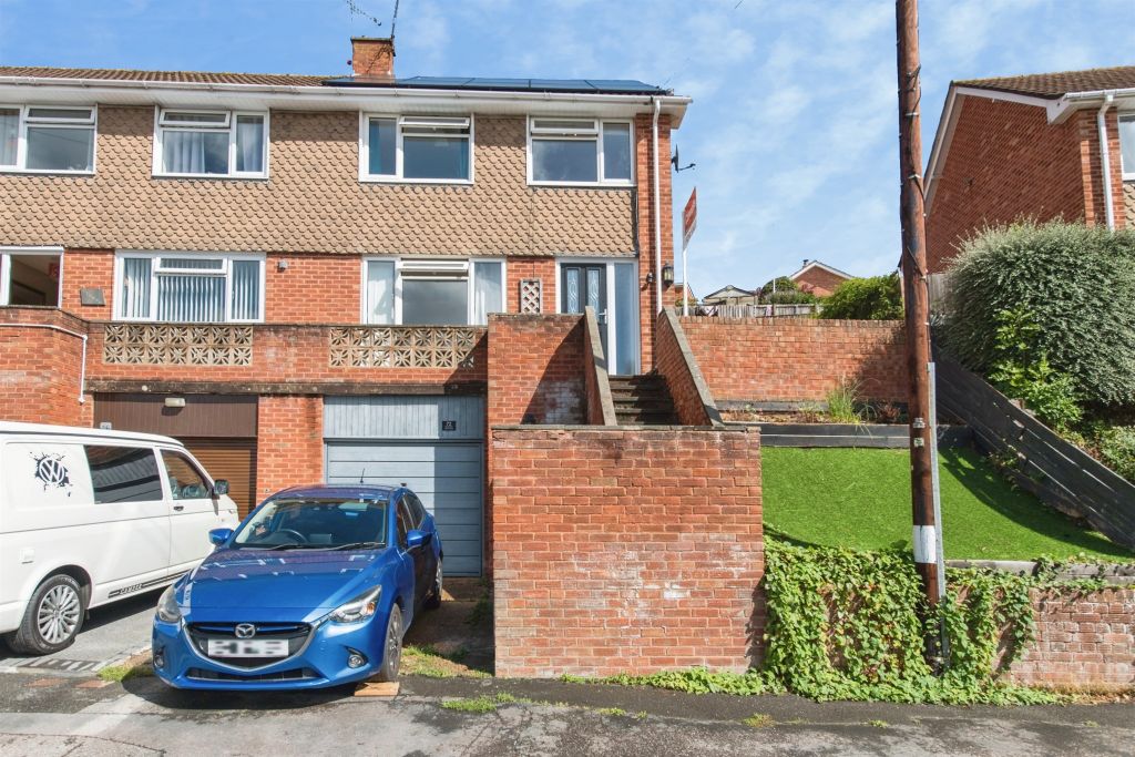 Property photo 1 of 15