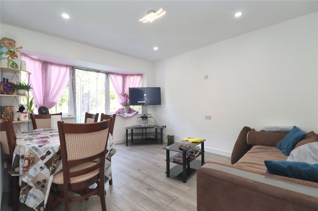 Property photo 3 of 10 Picture No. 23