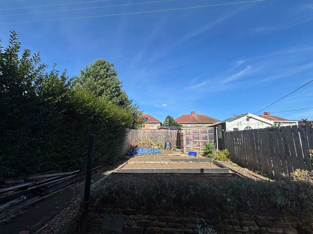 Property photo 3 of 3