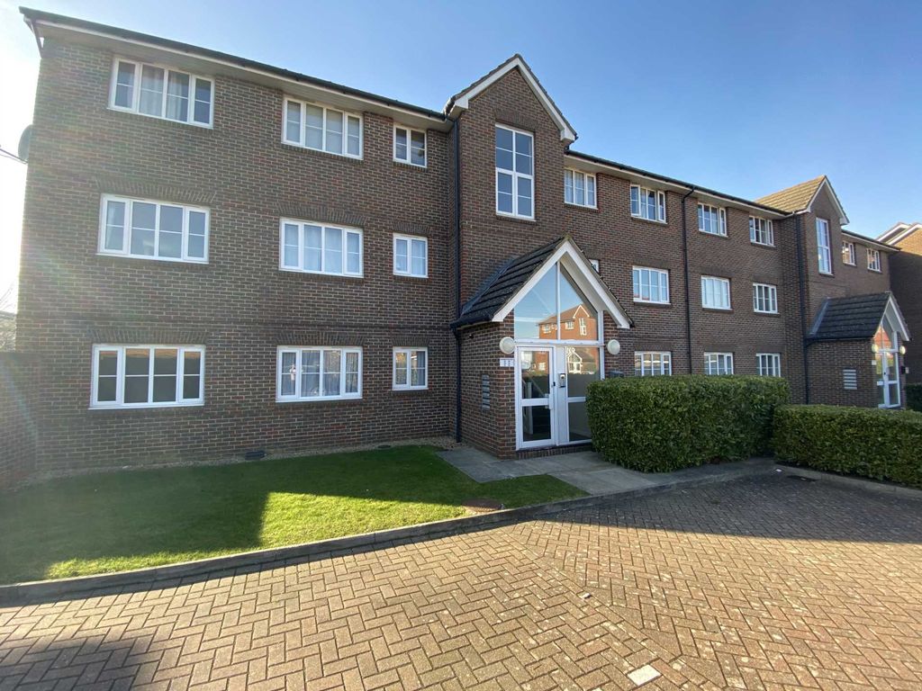 Property photo 1 of 8