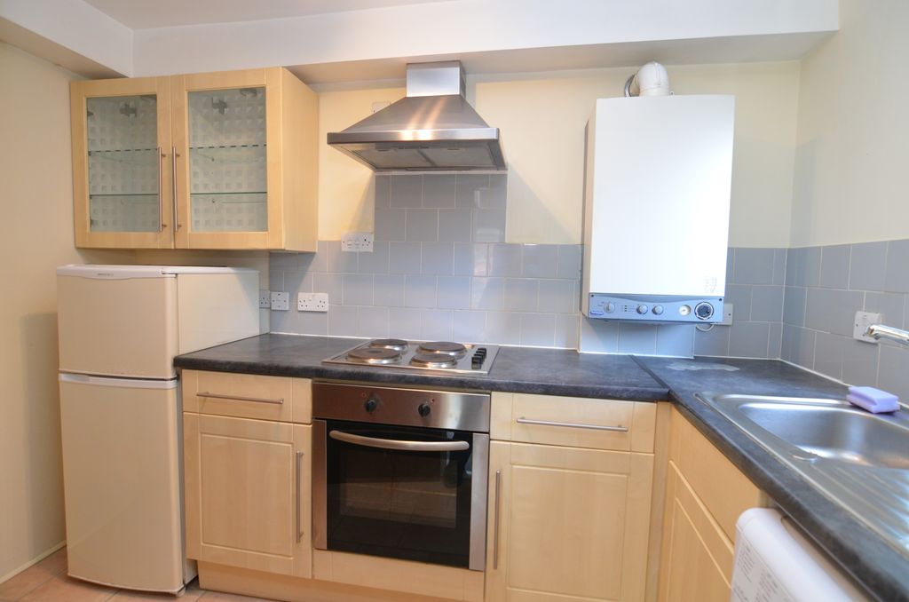 Property photo 2 of 9