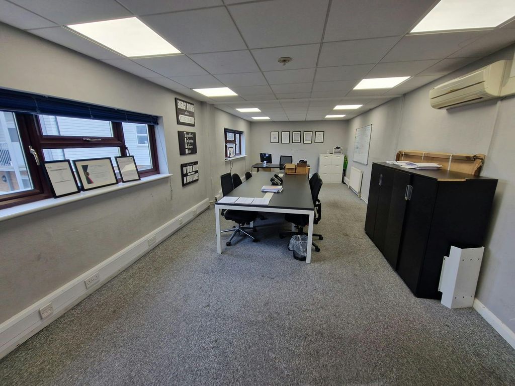 Property photo 2 of 4 Whatsapp Image 20250311 At 151115_E9Fd05Ec.Jpg