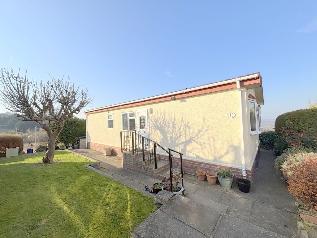 Property photo 1 of 21