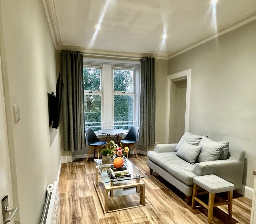 Property photo 3 of 9 Living Room