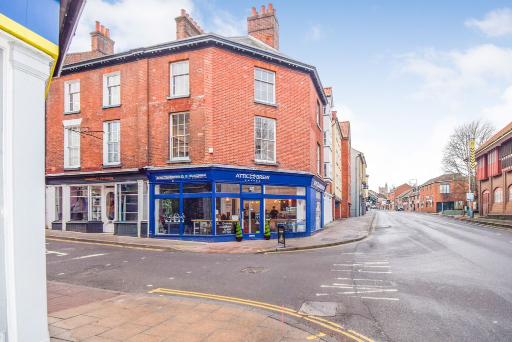 Property photo 3 of 4 40 Exchange Street, Norwich, Nr2 1Ax