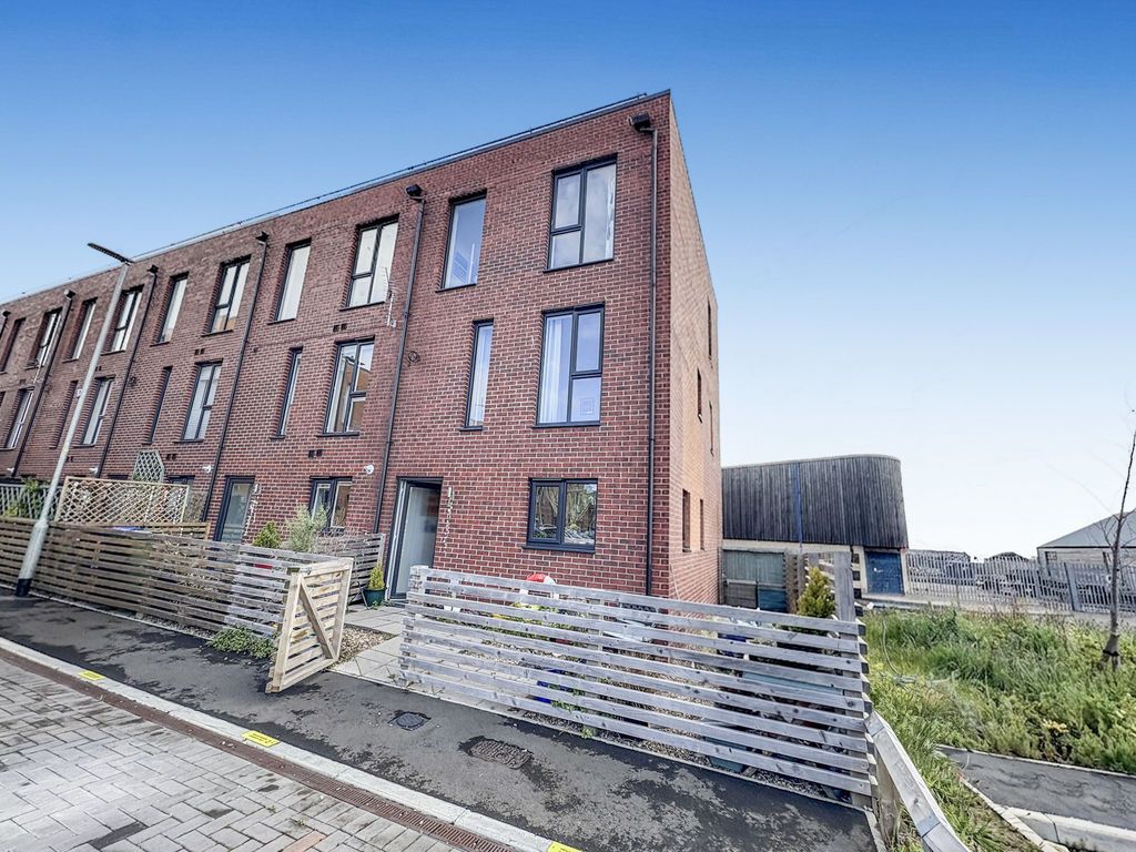 Additional image 14 of 3 bed end terrace house for saleCrest Way, Blyth NE24