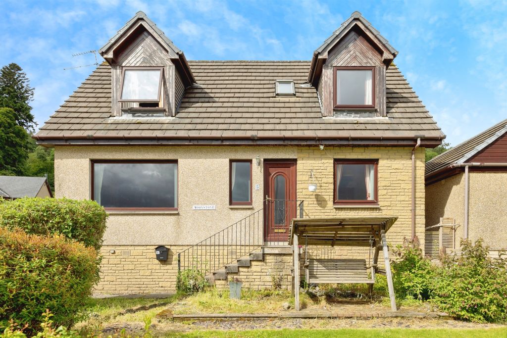 Property photo 1 of 17