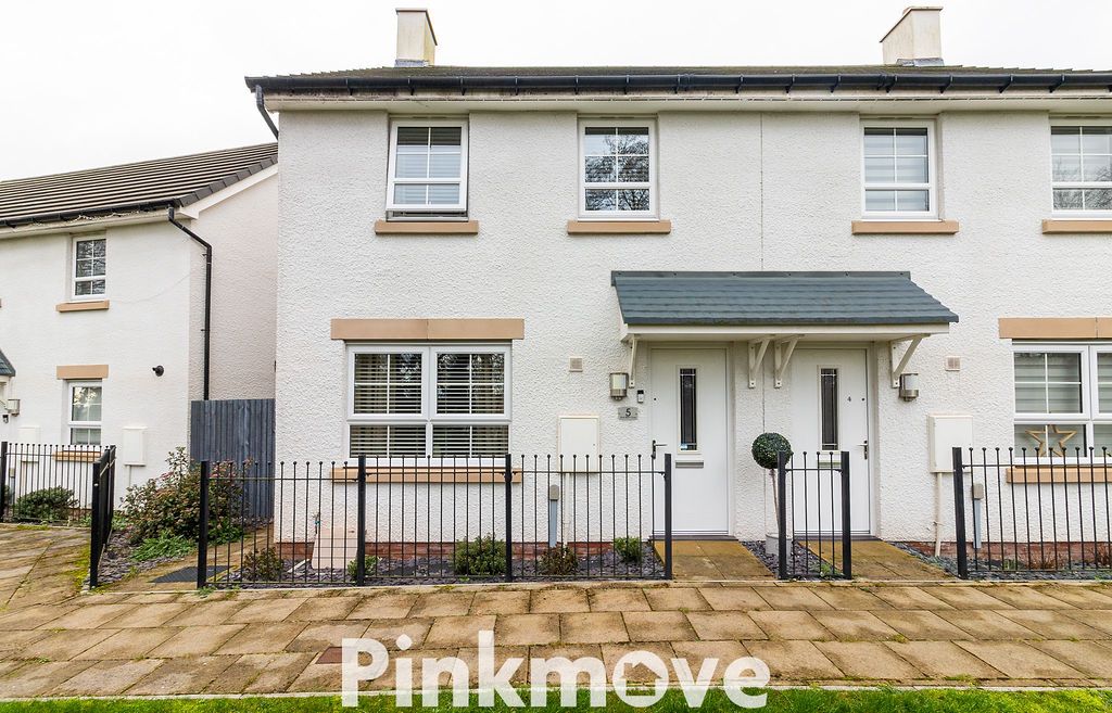 Property photo 1 of 23