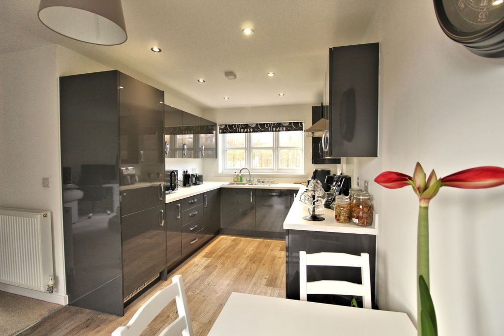 Property photo 2 of 11 Img_9624