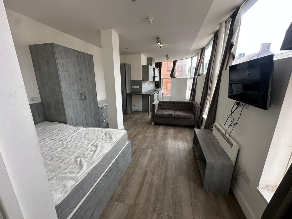 Property photo 3 of 5