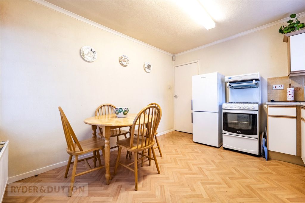Property photo 3 of 21 Kitchen Diner