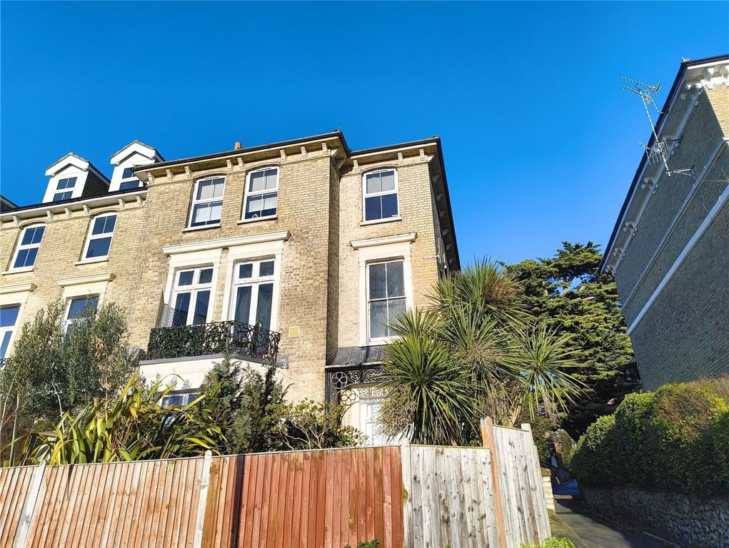 Property photo 1 of 19 Picture No. 20