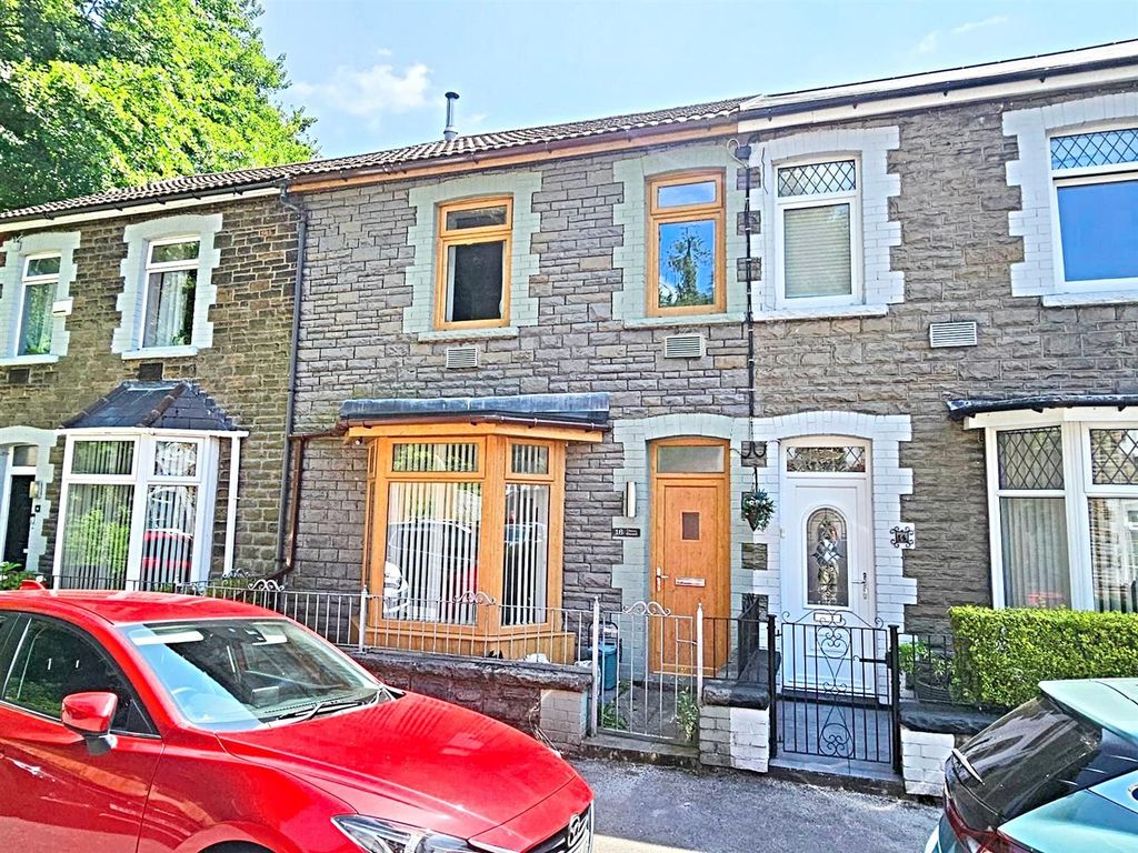 Property photo 1 of 26