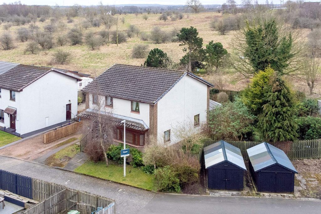 Property photo 1 of 39