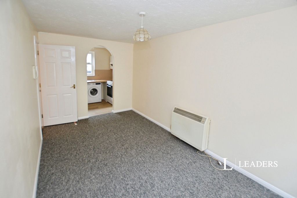Property photo 2 of 9 Pbox-Img.Jpg
