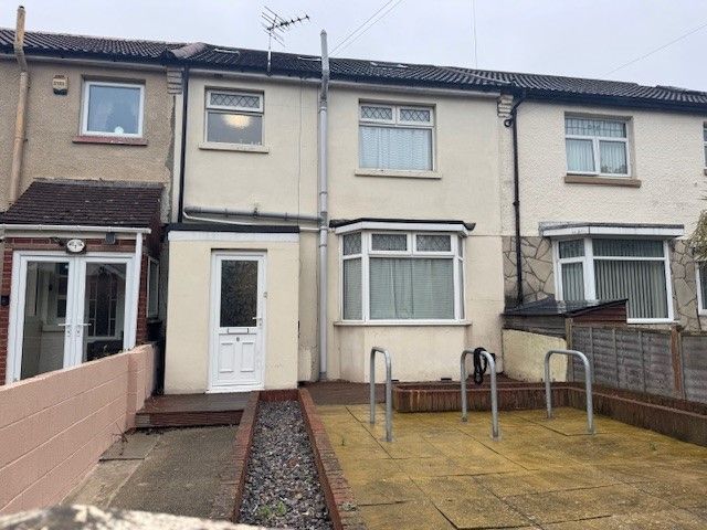 Property photo 1 of 8