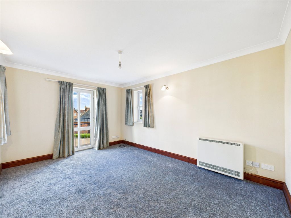 Property photo 2 of 7 2 - Picture No. 02