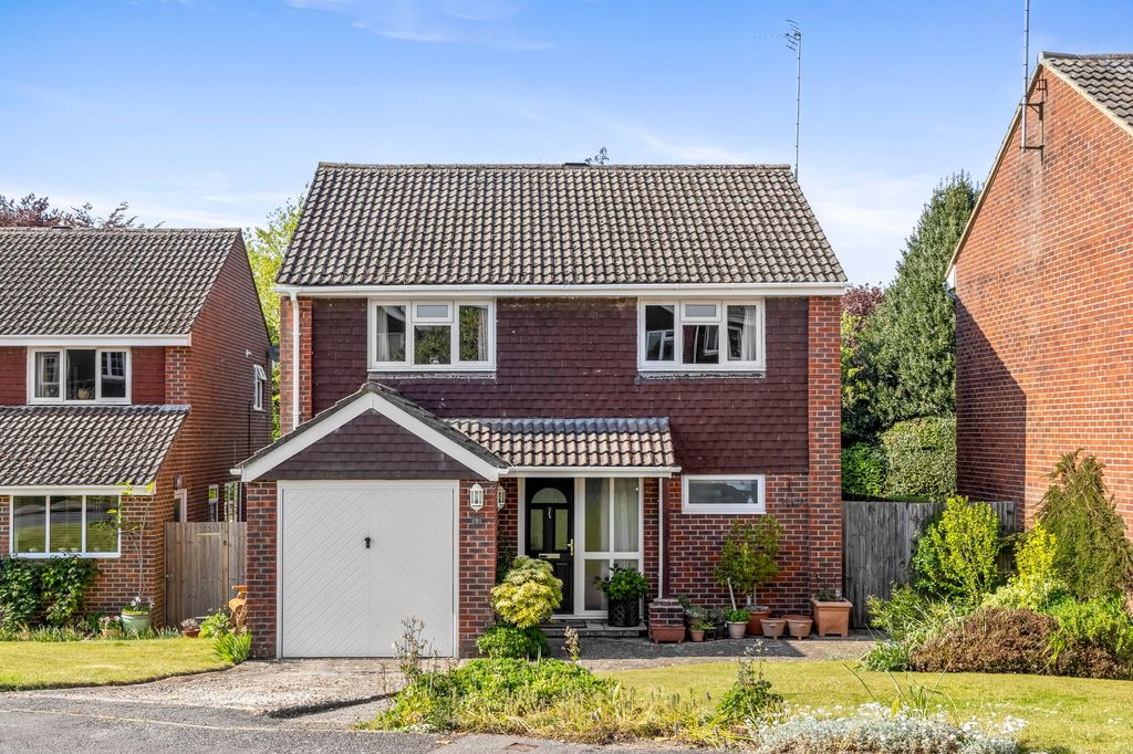 Property photo 1 of 18