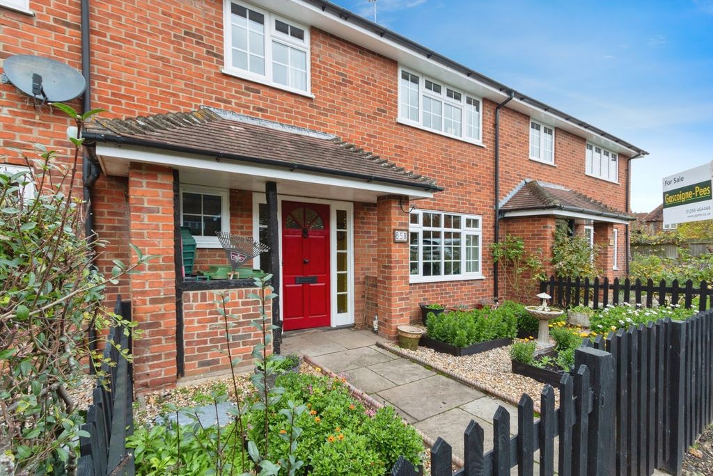 Property photo 3 of 17 Photo