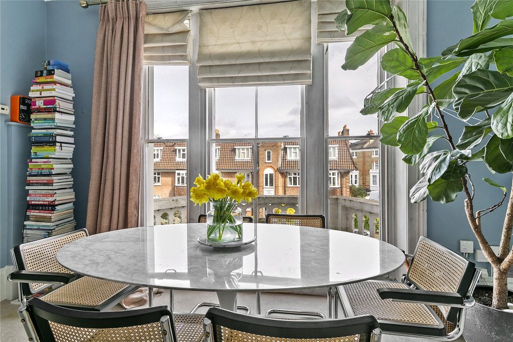 Property photo 3 of 10 Picture No. 08