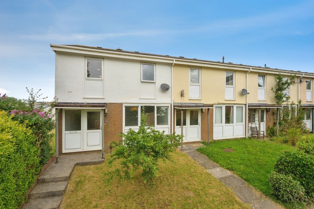 Property photo 1 of 20