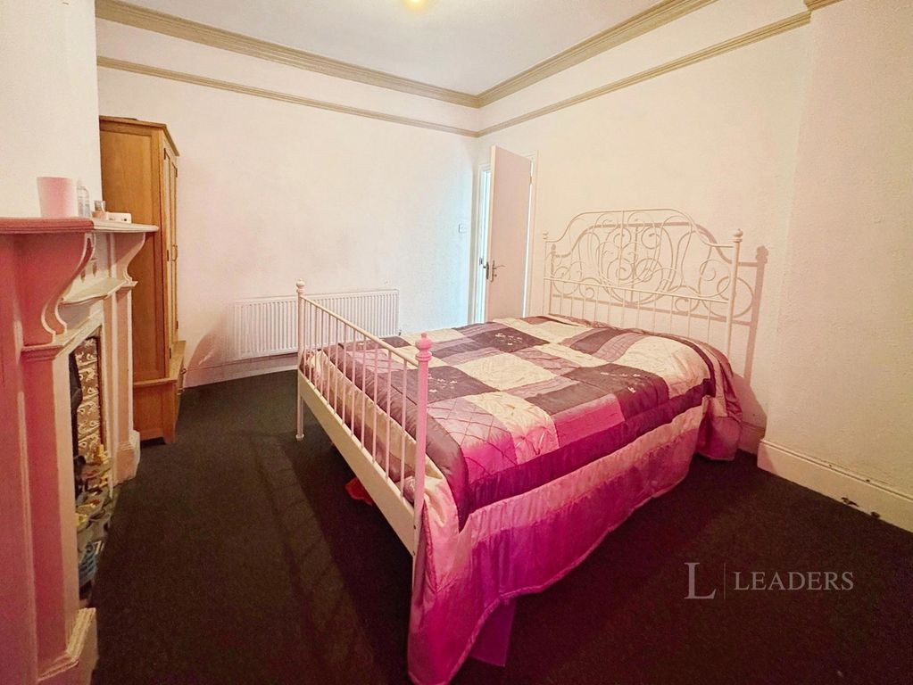 Property photo 2 of 10 Pbox-Img.Jpg