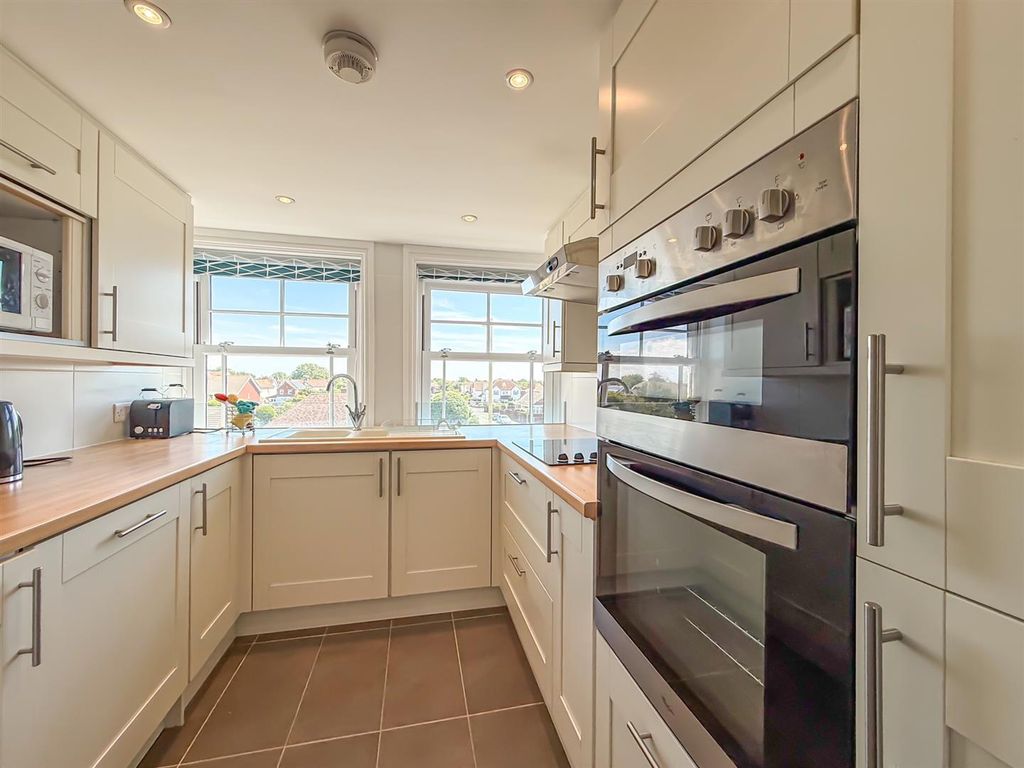 Property photo 2 of 14 7.Jpg