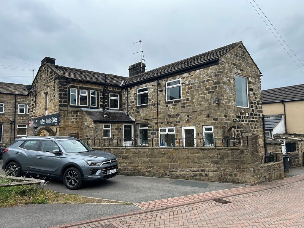 Property photo 2 of 7