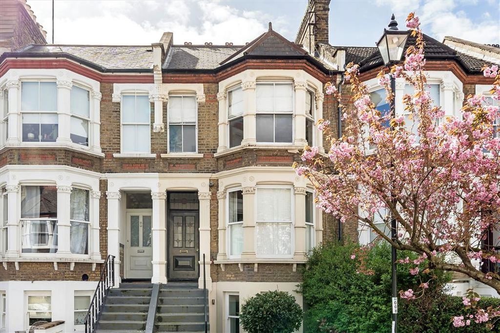 Property photo 1 of 7