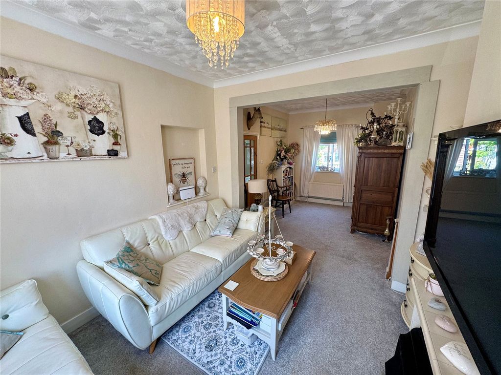 Property photo 3 of 17 Picture No. 31