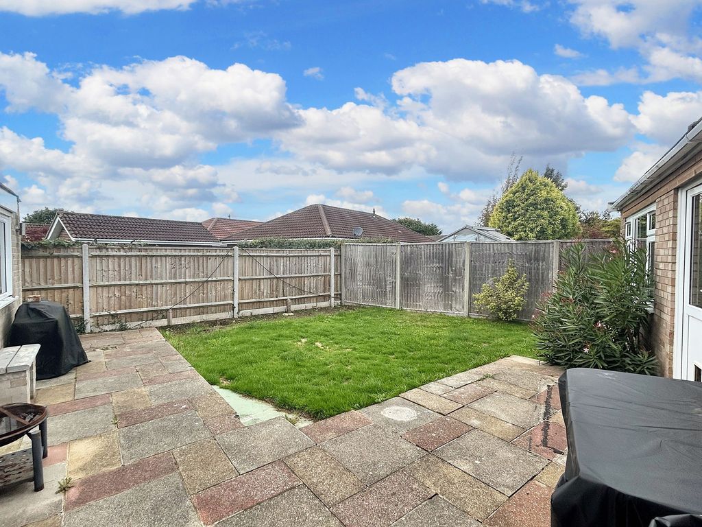 Property photo 2 of 14