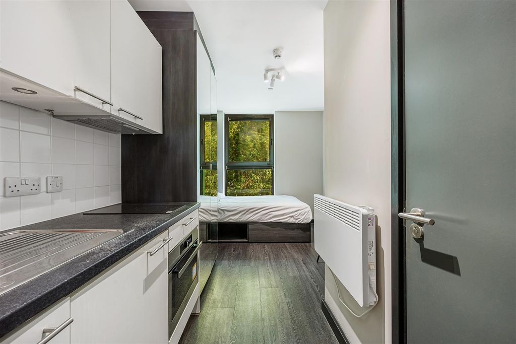 Property photo 2 of 7 65 - The Dome Apartments-1.Jpg