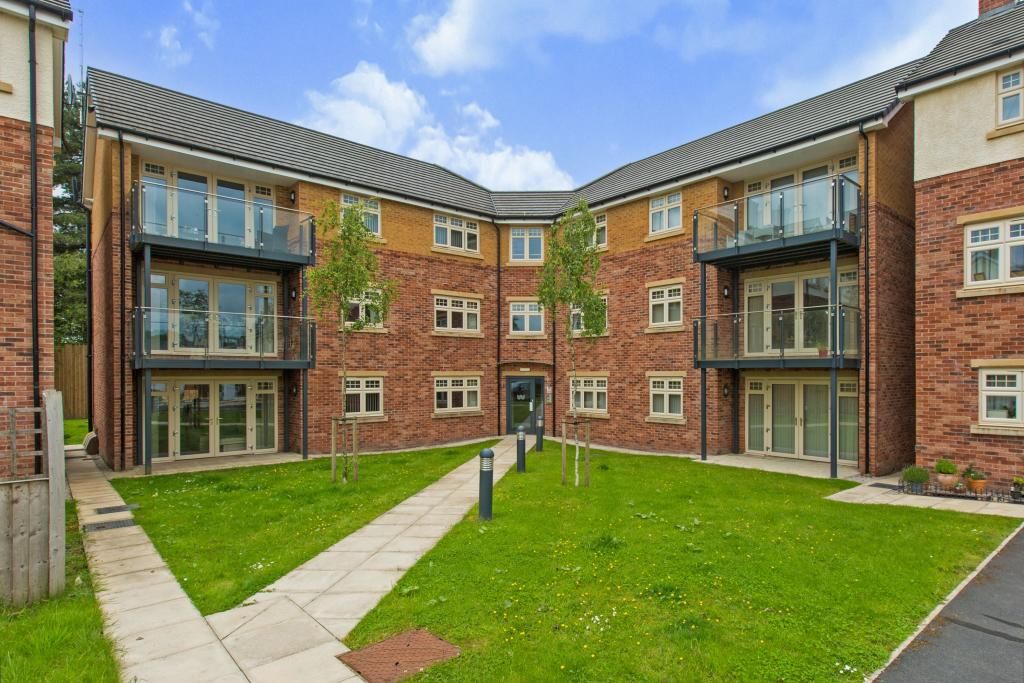 Property photo 2 of 8