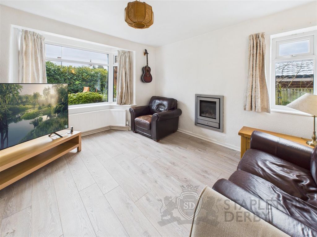 Property photo 3 of 19 Cam04709G0-Pr0291-Still008.Jpg