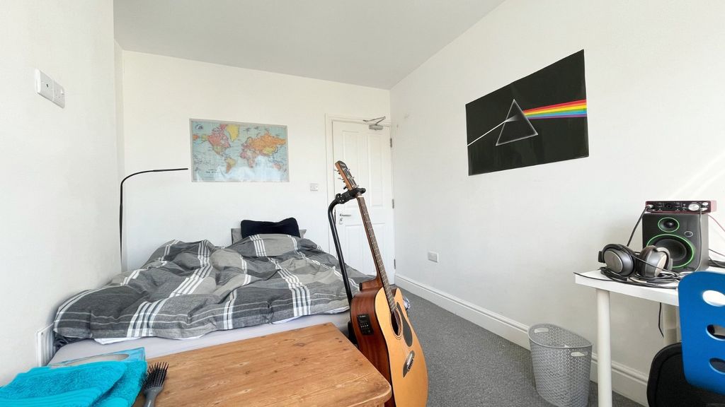 Additional image 6 of 6 bed shared accommodation to rentStanford Road, Brighton BN1