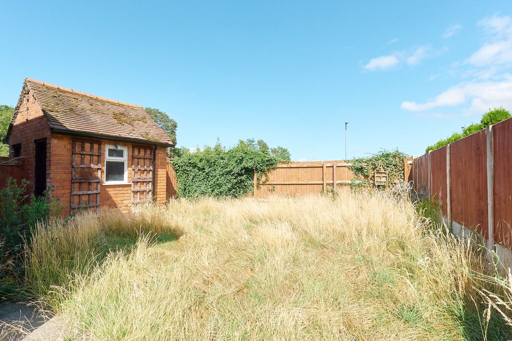 Property photo 3 of 4