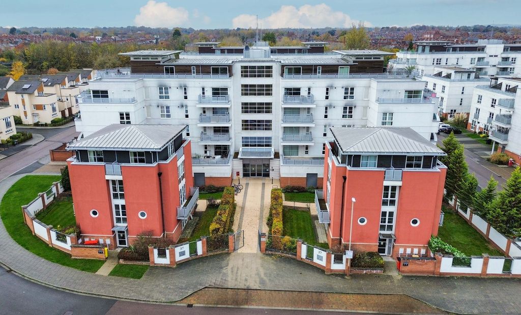 Property photo 1 of 15