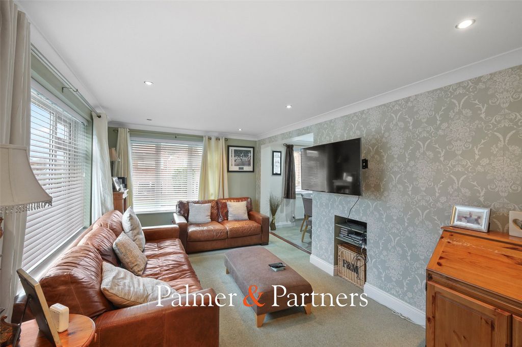 Property photo 2 of 14 Picture No. 02