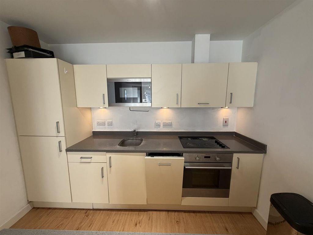 Property photo 2 of 18 Img_2069.Jpeg