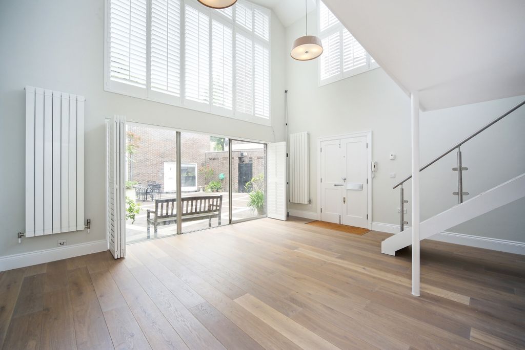 Property photo 2 of 8 Ph14_892485_Edited