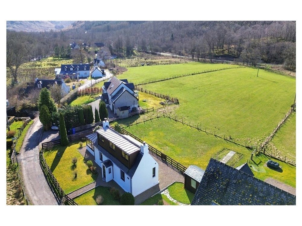 Property photo 2 of 55