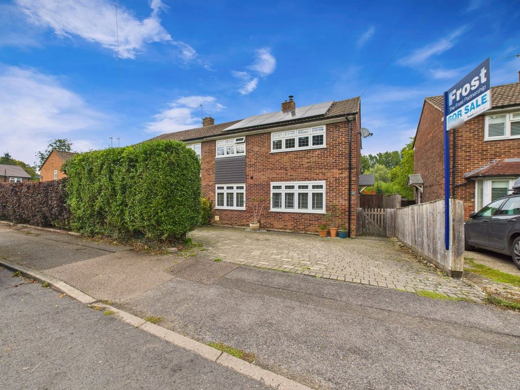 Property photo 1 of 16 Front